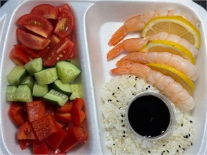 {{photo.Alt || photo.Description || 'ПОЛЕЗНЫЙ МИКС С КРЕВЕТКАМИ '}}