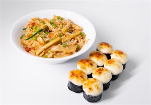 {{photo.Alt || photo.Description || 'ТЕРИЯКИ КРАБИК'}}