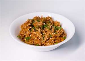 {{photo.Alt || photo.Description || 'РИС С ЦИПЛЕНКОМ В СОУСЕ АМОЙ M'}}